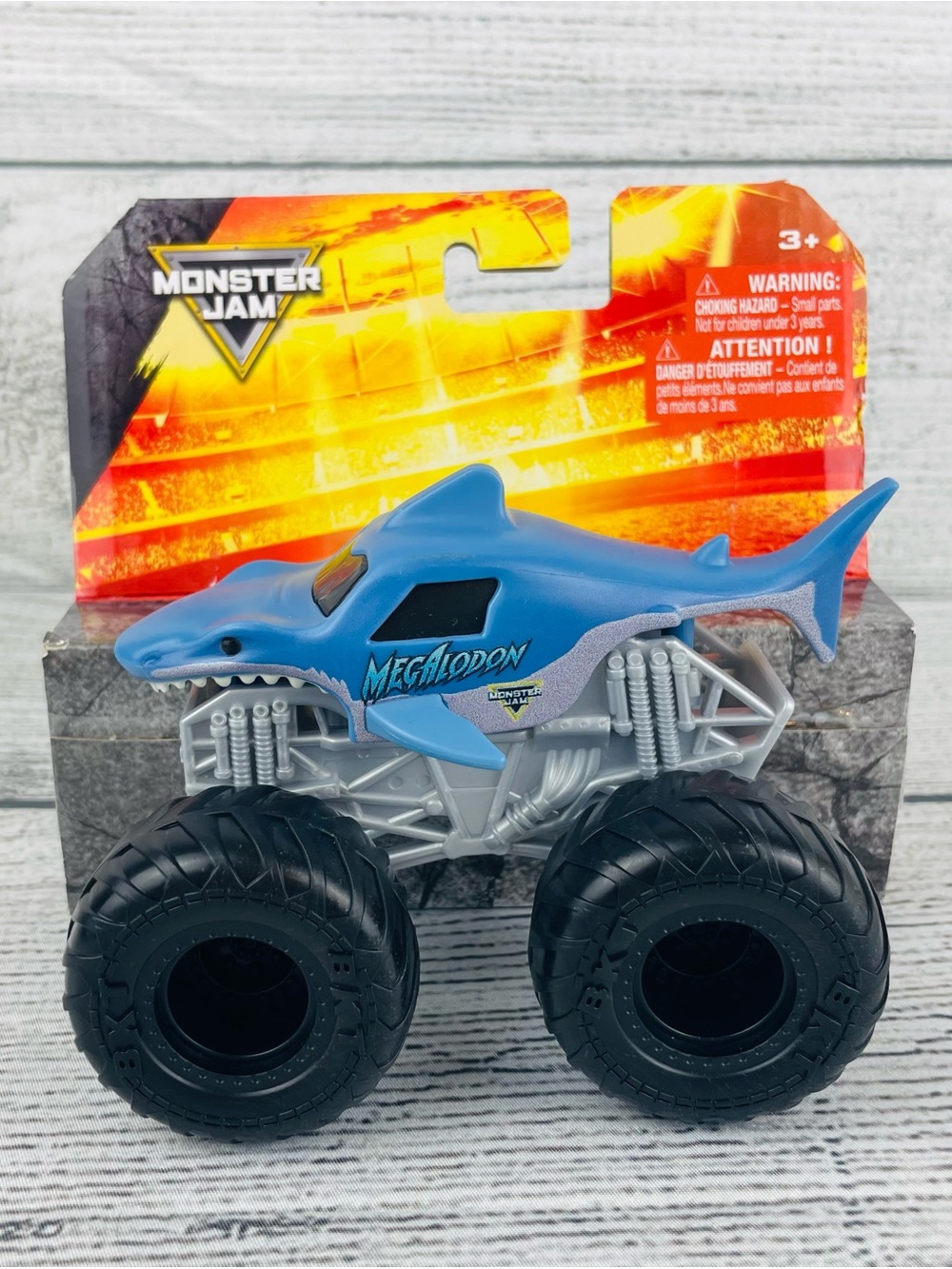 Monster Jam 1:43 Scale Plastic Megalodon Shark Monster Truck Toy Vehicle - NEW